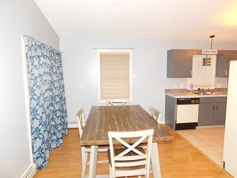 208 Narragansett St, Fall River, MA 02720 photo 9