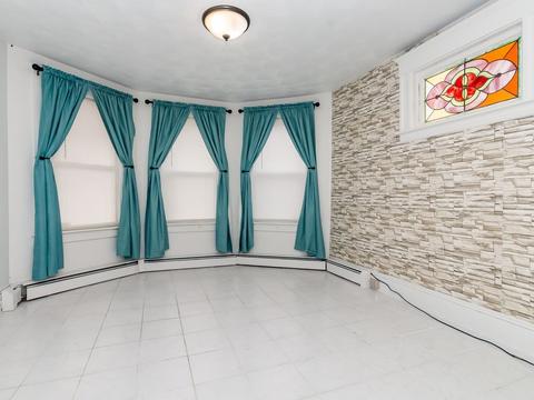 91 Ames St, Lawrence, MA 01841 photo 6