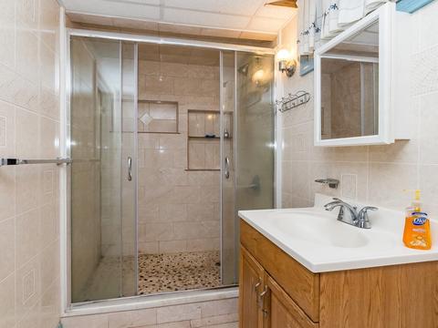 91 Ames St, Lawrence, MA 01841 photo 33