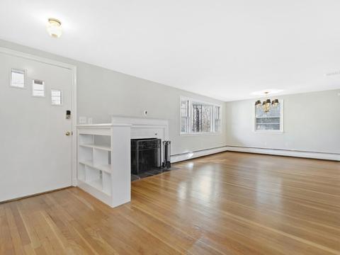63 Hackensack Rd, Chestnut Hill, MA 02467 photo 4