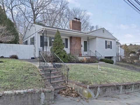 63 Hackensack Rd, Chestnut Hill, MA 02467 photo 1