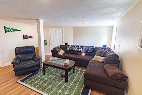6 S Stowell St, Worcester, MA 01604 photo 20