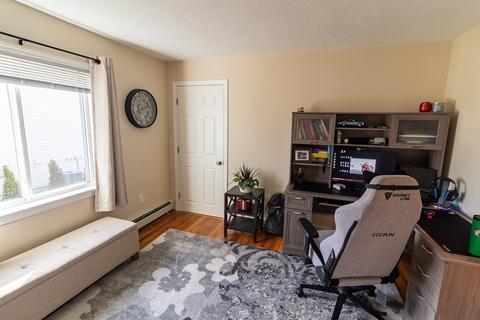 6 S Stowell St, Worcester, MA 01604 photo 17