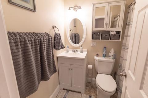 6 S Stowell St, Worcester, MA 01604 photo 18
