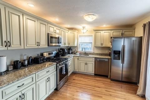 6 S Stowell St, Worcester, MA 01604 photo 6