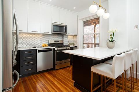 21 Strathmore Rd #2, Brookline, MA 02445 photo 4