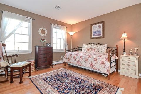 4 Pine St, Upton, MA 01568 photo 21