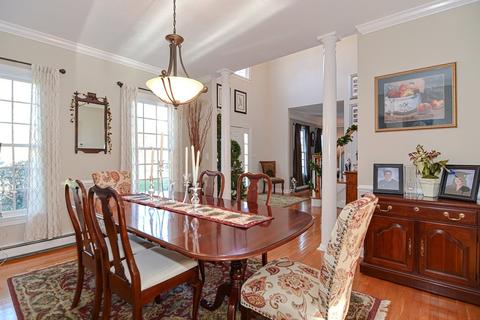 4 Pine St, Upton, MA 01568 photo 7