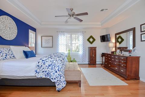 4 Pine St, Upton, MA 01568 photo 16