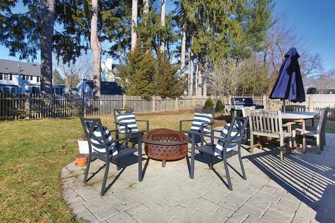 25 Whiting Way, Needham, MA 02492 photo 13