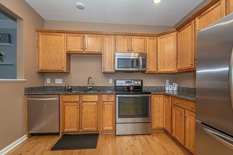 75 Augustus Ct #1008, Reading, MA 01867 photo 4