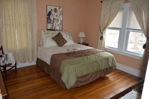 18 Dell Pl, Springfield, MA 01118 photo 17