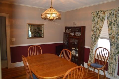 18 Dell Pl, Springfield, MA 01118 photo 7