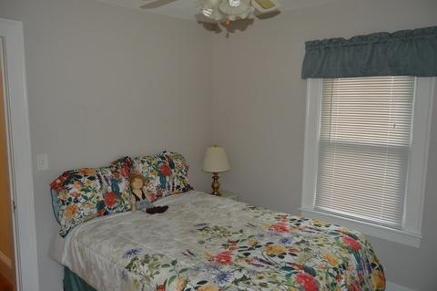18 Dell Pl, Springfield, MA 01118 photo 21