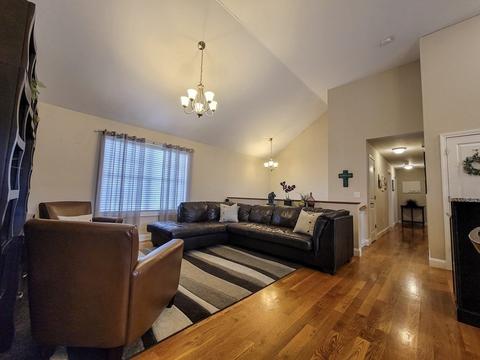 145 Whitefield St, Fall River, MA 02721 photo 6