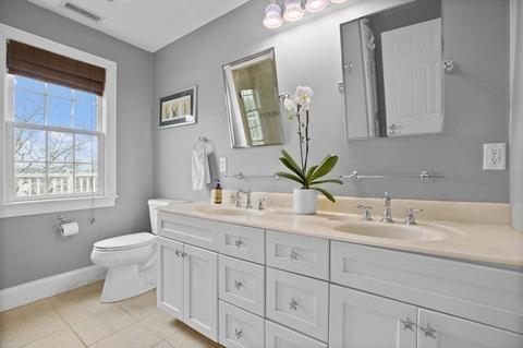 237 Rockland St, Hingham, MA 02043 photo 33