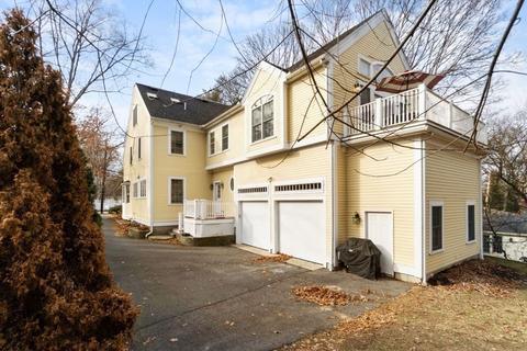 196 Cedar St, Wellesley, MA 02481 photo 28