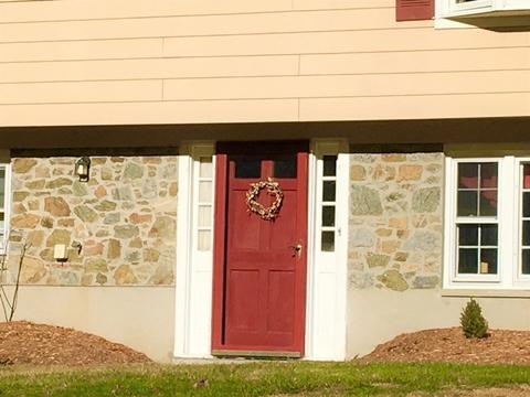 14 Rolling Dr, Framingham, MA 01701 photo 2
