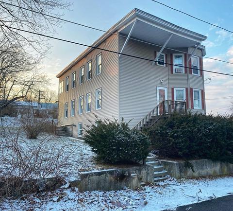 38 Brook St, Webster, MA 01570 photo 2