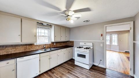 125 Pilgrim Rd, Springfield, MA 01118 photo 6