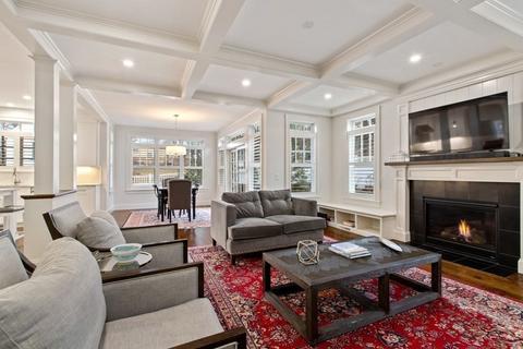 48 Macarthur Rd, Wellesley, MA 02482 photo 8
