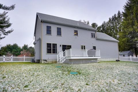 78 Mendon St, Upton, MA 01568 photo 5