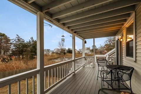 17 Fairbanks St, Wareham, MA 02571 photo 4