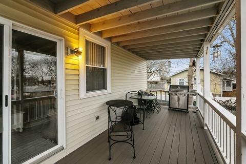 17 Fairbanks St, Wareham, MA 02571 photo 5