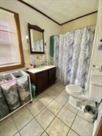 109 Lyons, Springfield, MA 01151 photo 11