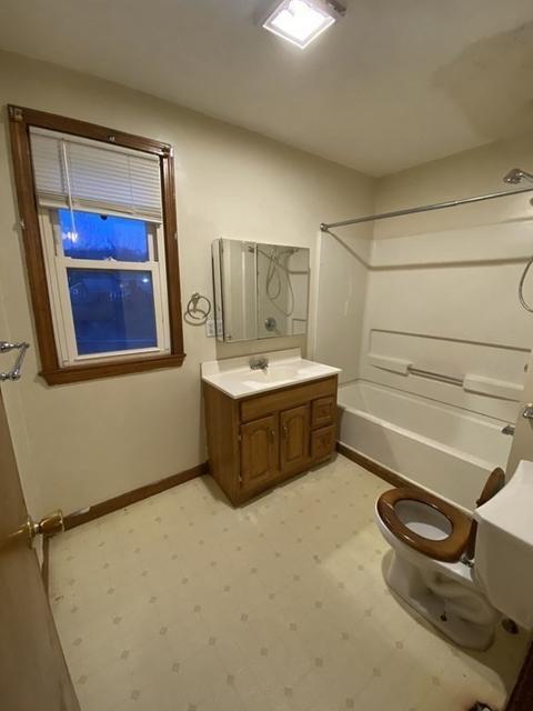 109 Lyons, Springfield, MA 01151 photo 6