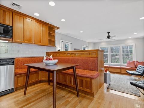 48 Hundreds Rd, Wellesley, MA 02481 photo 12