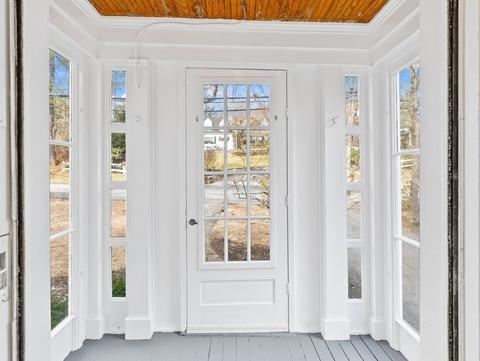 48 Hundreds Rd, Wellesley, MA 02481 photo 3