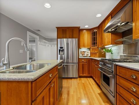 48 Hundreds Rd, Wellesley, MA 02481 photo 11