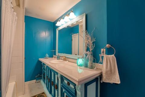 663 Allen St, Springfield, MA 01118 photo 13