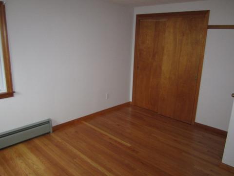 647 Parker St, Springfield, MA 01129 photo 21