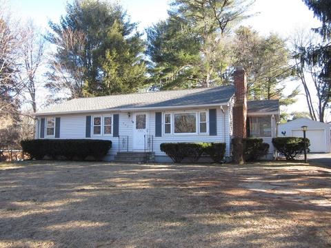 647 Parker St, Springfield, MA 01129 photo 1