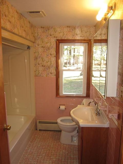 647 Parker St, Springfield, MA 01129 photo 23