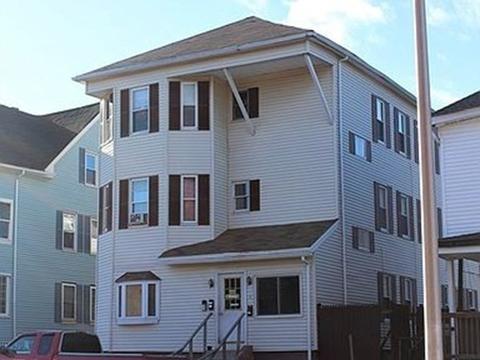 2 Chapin St, Worcester, MA 01604 photo 2