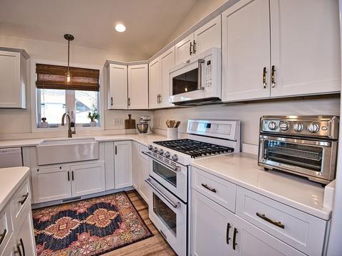 32 Theodore St, Fall River, MA 02722 photo 11