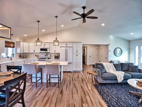 32 Theodore St, Fall River, MA 02722 photo 12