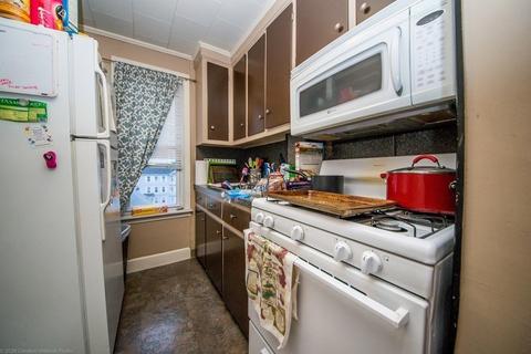 29 Barnes, Fall River, MA 02723 photo 28