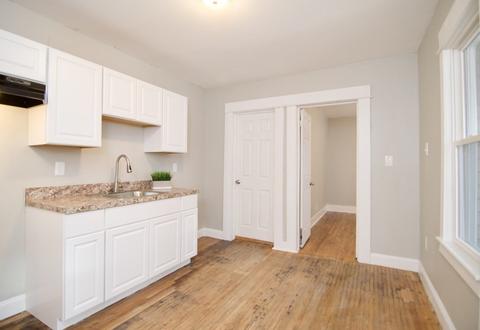 65 Maynard St, Springfield, MA 01109 photo 31