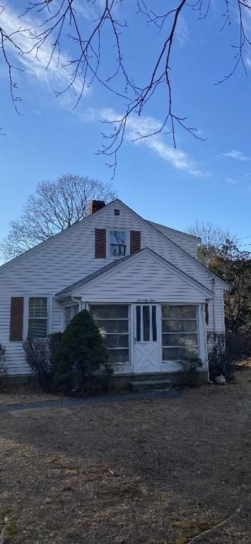 74 Cross St, Hingham, MA 02043 photo 2