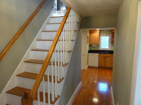 10 Laurel St, Danvers, MA 01923 photo 5