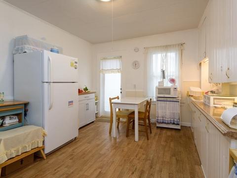 4 Spring St, Webster, MA 01570 photo 5