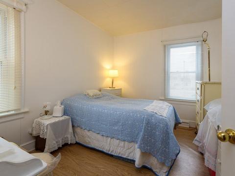 4 Spring St, Webster, MA 01570 photo 6