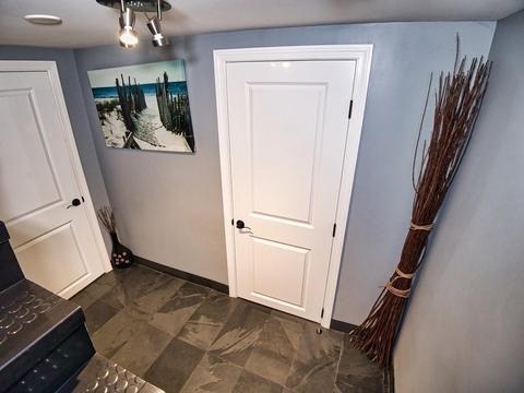 379 Bowen St, Fall River, MA 02724 photo 32