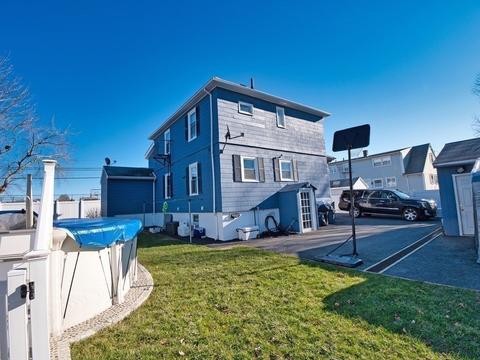 379 Bowen St, Fall River, MA 02724 photo 10