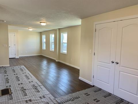 13 Pine St, Easthampton, MA 01027 photo 24