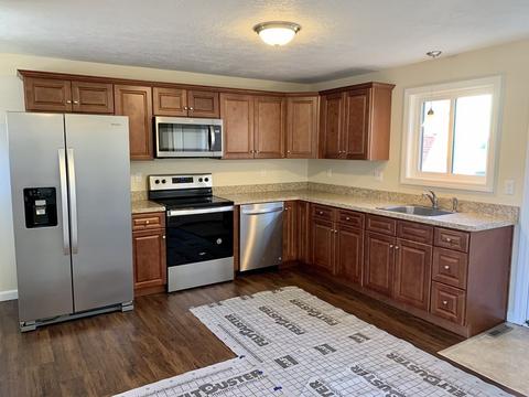 13 Pine St, Easthampton, MA 01027 photo 22